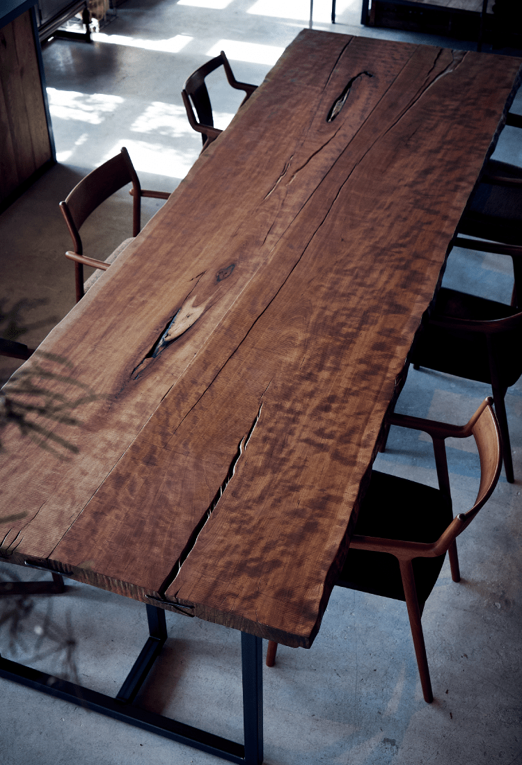 一枚板のテーブルなどの家具製作/一枚板を使用したオリジナル家具